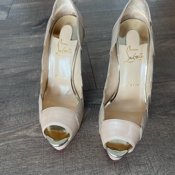 Christian Louboutin Limited Edition - Picture 8 of 8